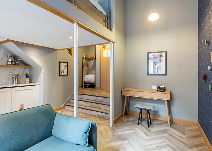 Km Apartments